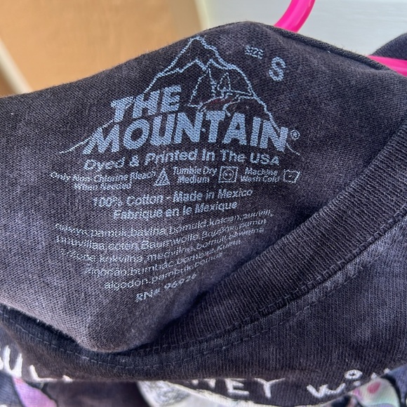 The Mountain T-Shirt - Picture 4 of 4